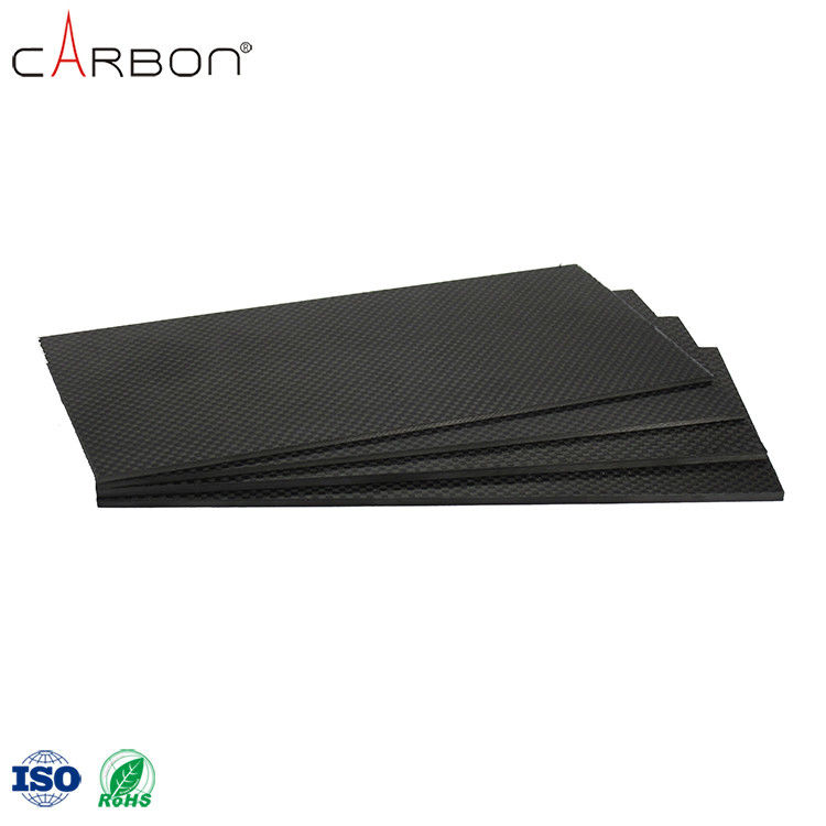 Productos deportivos de corte CNC de hojas de fibra de carbono de baja densidad con un contenido de ceniza de 0.25