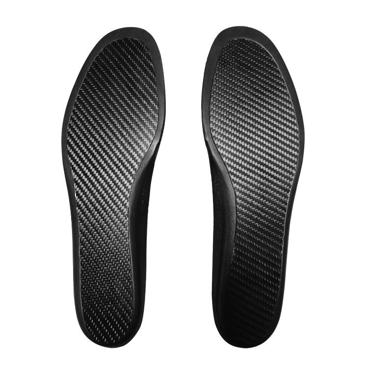 Calzado de carreras ligero de placa de carbono Flexible en el interior Diseño de calzado para las necesidades atléticas de los hombres